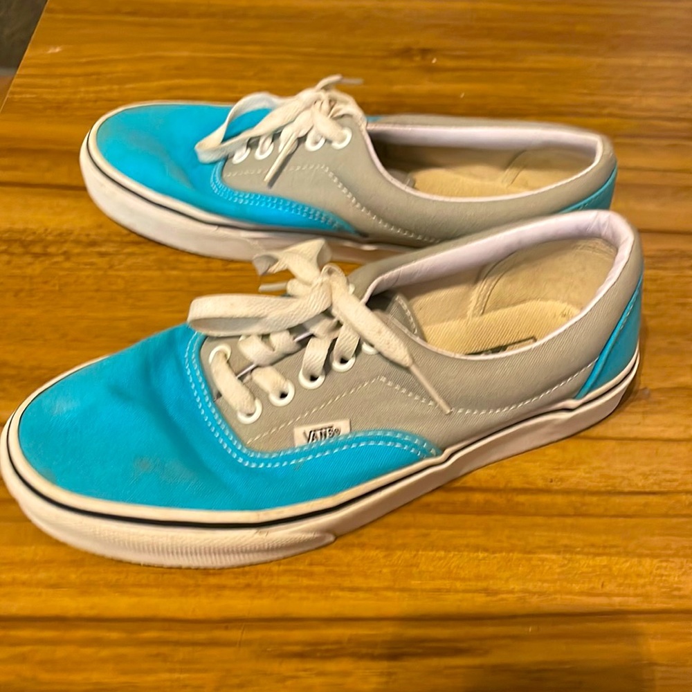 Women’s vans
